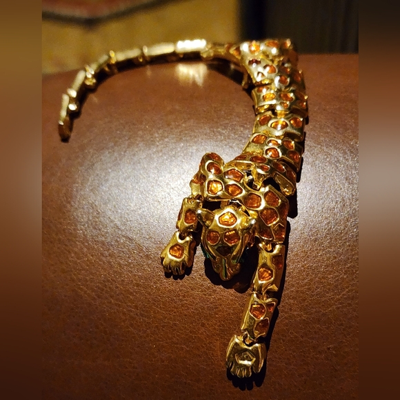 Vintage Leopard Pin Articulated  Shoulder Pet Green  Rhinestone Eyes - Picture 8 of 13